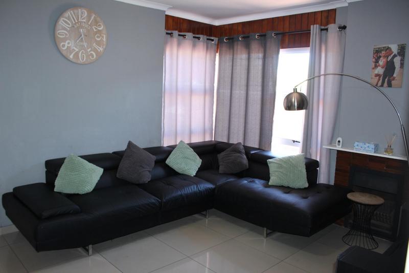 4 Bedroom Property for Sale in Townsend Estate Western Cape